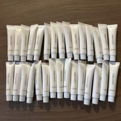 つ*み様 フェアルーセント 薬用ブライトニングパック30本のサムネイル