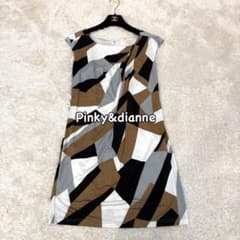Pinky&dianne 幾何学模様 ノースリーブ ミニワンピース Mサイズ - メルカリ