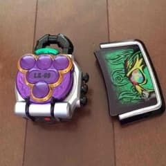 ロックシード 仮面ライダー ガイムのサムネイル