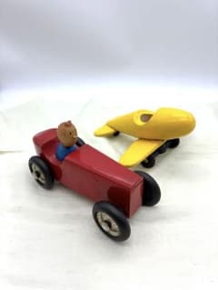 つ*ん様 タンタンの冒険 木製カーフィギュアと飛行機　Vilac社製 ビンテージ タンタンの冒険 木製カーフィギュアと飛行機 Vilac社製 ビンテージ
