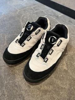 jieda × ellesse スニーカーのサムネイル