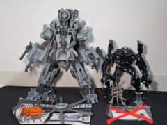 トランスフォーマー ブラックアウト バリケード 非正規 トランスフォーマー ブラックアウト バリケード 非正規 - メルカリ