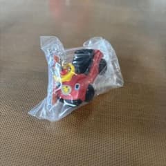 コンビ　ガチャガチャ　乗用玩具のサムネイル