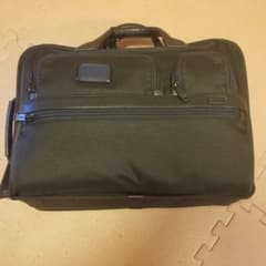 TUMI 3way バッグ　リュック　新品のサムネイル