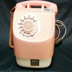 ピンク公衆電話のサムネイル