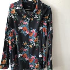 【美品】柄シャツ 古着のサムネイル