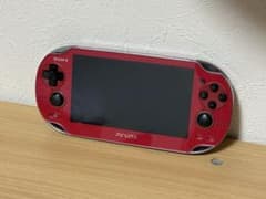 SONY PS Vita 1000本体 レッド 充電器、メモリーカード付きのサムネイル