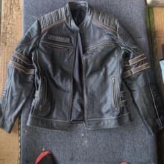 URBANBARON レザージャケット ライダース スカル刺繍のサムネイル