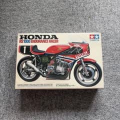 TAMIYA 1/12 Honda RS1000 耐久レーサーのサムネイル