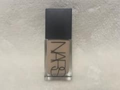 NARS ナーズ　ライトリフレクティング　ファンデーション 02166のサムネイル