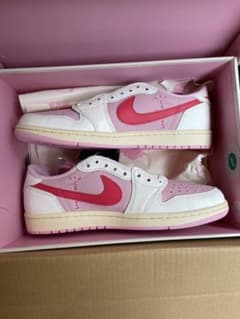 Nike Air Jordan 1 Low Travis Scottのサムネイル