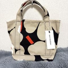 ten⭐︎新品タグ付 marimekko マリメッコ トートバッグ ピエニ ten様専用⭐︎新品タグ付 marimekko マリメッコ トートバッグ ピエニ