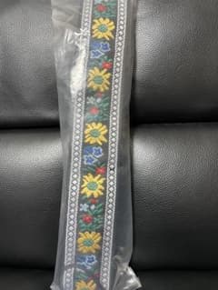 ギターストラップ　刺繍　花柄のサムネイル