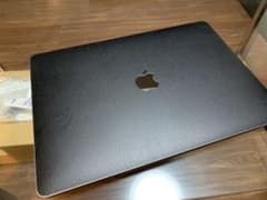 中古美品 MPXV2J/A mac book pro 13 inchのサムネイル
