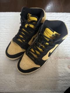 限定値下げNIKE SB DUNK HIGH イエロー×ブラックのサムネイル
