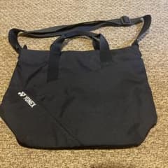 プリン様専用2022年秋冬発売モデル YONEX ショルダーバッグ BAGのサムネイル