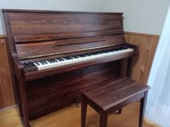YAMAHA アップライトピアノ 木目調 E-501 電気機能付き　椅子付き YAMAHA アップライトピアノ 木目調 E-501 電気機能付き 椅子付き