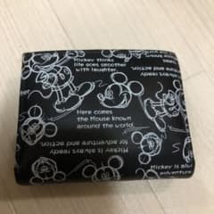 ディズニー財布のサムネイル