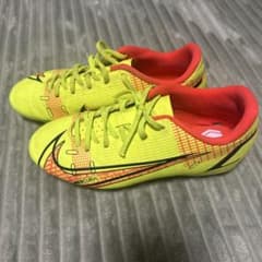 NIKE サッカースパイクのサムネイル