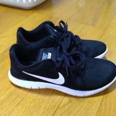 NIKEナイキ/ブラックのサムネイル