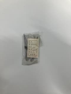 【電子工作部品】番号338/339 金属皮膜抵抗器 RN142E 131Jのサムネイル