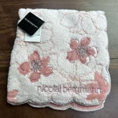 nicolai bergmann タオルハンカチ ピンクのサムネイル