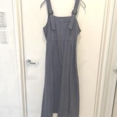 OLIVE des OLIVE バックル付きジャンパースカート ネイビーのサムネイル