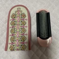携帯用ヘアブラシのサムネイル