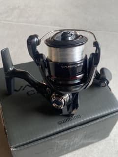 SHIMANO VANFORD C2500S スピニングリールのサムネイル