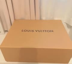 LOUIS VUITTONルイヴィトン マグネット式 空箱 保存袋付きギフト大