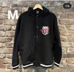 LiSA カクテルパーティー　グッズ　スタジャンパーカー　Mサイズのサムネイル