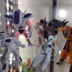 一番くじドラゴンボール フリーザ 孫悟空 フィギュアのサムネイル