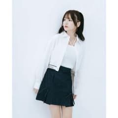 売り切れ商品】bokanii ボカニー ロゴテープシャツ - メルカリ