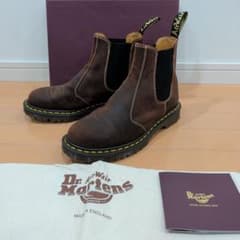 Dr. Martens サイドゴアブーツ 英国製