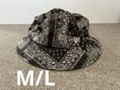 New Era バケットハット ペイズリー柄 ブラック M/Lのサムネイル