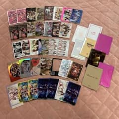 TWICE トレカ まとめ売り - メルカリ