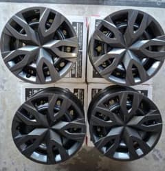 トヨタ60プリウス純正スチールホイール、ホイールキャップ付き 新車