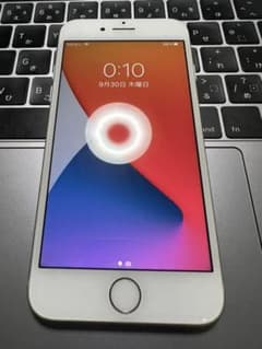 iPhone 7 Silver 128 GB SIMフリーのサムネイル