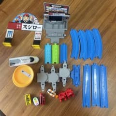 プラレール　スシロー　箱、説明書無し　タカラトミーのサムネイル