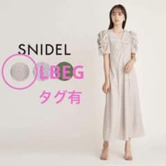タグ有♡SNIDEL ♡Sustainableギャザープリントワンピースのサムネイル