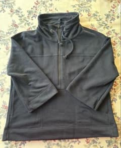 【新品　未使用】 ユニクロ WOMEN ライトスウェット(長袖) 黒　Mサイズのサムネイル