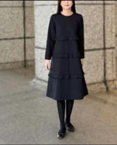 美品 エムプルミエブラック ストレッチポンチティアードワンピース 24AW 36 美品 エムプルミエブラック ストレッチポンチティアードワンピース