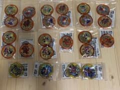新品　妖怪メダルセットのサムネイル