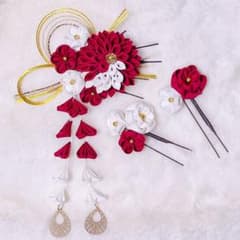 つまみ細工　ヘアアクセ　髪飾りのサムネイル