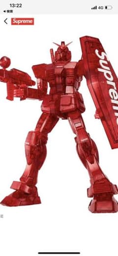 Supreme MG 1/100 RX-78-2 GUNDAM ガンダムのサムネイル