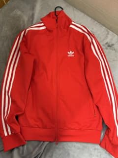 adidas赤ジャージのサムネイル