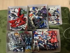 バンダイ　MG 1／100 マスターグレード　ガンダム  プラモデル　ジャンク品のサムネイル