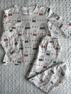 UNIQLOパジャマ110のサムネイル