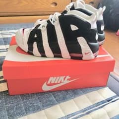 AIR MORE UPTEMPO ゼブラ 白黒のサムネイル