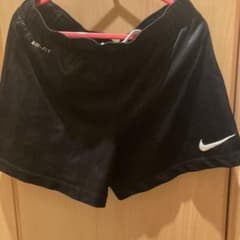 ナイキNIKE 短パン　ハーフパンツ　ショートパンツ 110 120 130のサムネイル